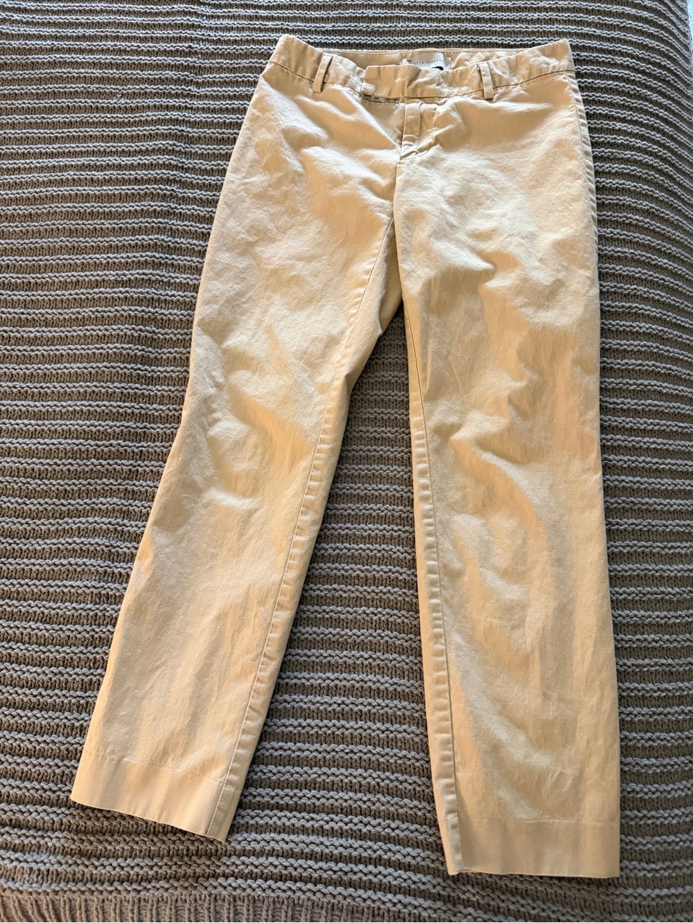 GAP Slim Cropped Pants in khaki